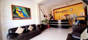 Гостиница Hostal Huayruro  Икитос